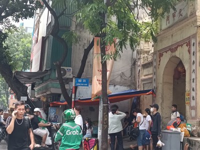 Bán đồng hồ roamer và candino 1131