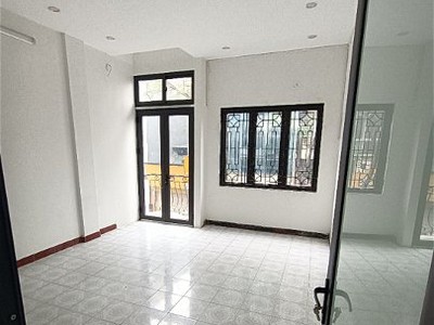 Bán đồng hồ roamer và candino 1098