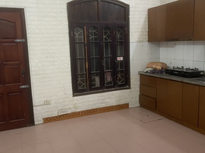 Cho thuê nhà ngõ 299 đường Hoàng Mai-4 tầng ô tô  đỗ cửa mặt tiền 5m-gias 13tr/tháng. 4