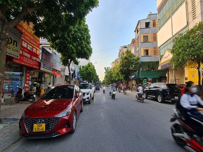 Bán đồng hồ roamer và candino 991
