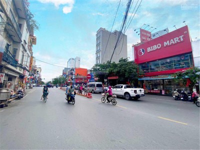 15 tỷ sở hữu nhà 3 tầng mặt đường trần nguyên hãn cực đẹp 0