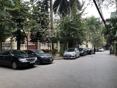Bán đồng hồ roamer và candino 1183