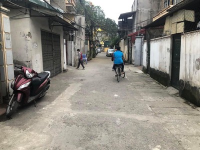 Bán đồng hồ roamer và candino 1127