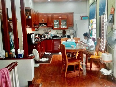 Bán đồng hồ roamer và candino 758