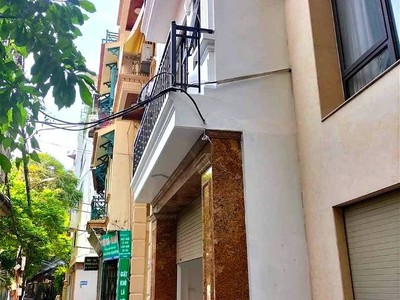 Bán đồng hồ roamer và candino 337