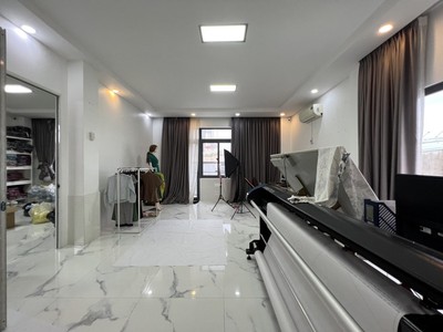 Nhà trường giang - ql1k, gần siệu thị go - diện tich khủng 166m2 - đẹp lung linh - chỉ 32tr/m2. 3
