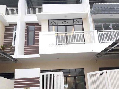 Bán đồng hồ roamer và candino 808