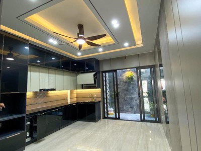Nhà độc lập 90m2  thang máy nhập khẩu đẳng cấp khu phân lô quán nam 1