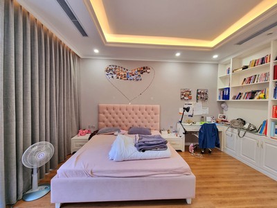 Bán đồng hồ roamer và candino 1520