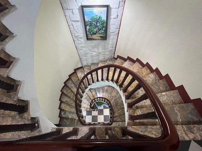 Bán nhà phân lô khu quân đội đường Phạm Văn Đồng đối diện Bộ công an dt 63m2 mt 4m ô tô vào nhà 1