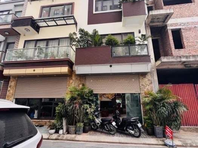 Bán đồng hồ roamer và candino 1637