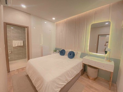 Bán đồng hồ roamer và candino 1356