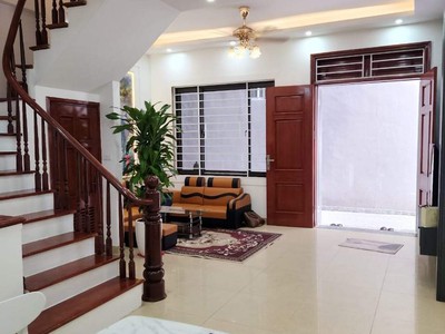 Trung tâm học viện tài chính - phố lê văn hiến - bắc từ liêm - dt 60m2 - mt5.5m - giá 6 tỷ - lô góc, 1