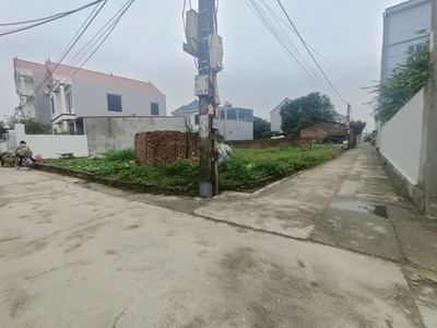 Đường 5m  bán 74m  yên ninh - hiền ninh - sóc sơn - hà nội, sẵn sổ, full thổ cư. - mặt tiền 4.56m 2