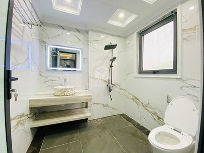 Cần bán 50,2m2 nhà 6 tầng, lô góc, thang máy tại Phố 279 Đường Phúc Lợi. Vị trí làm văn phòng đẹp 7