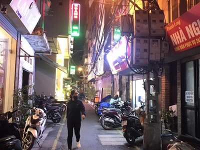 Bán nhà mặt phố giải phóng có 1 0 2 siêu hiếm 5 tầng kinh doanh sầm uất hai bà trưng 4