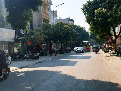 Bán gấp đấu giá x6 đản dị - uy nỗ - đông anh , kinh doanh ngày đêm giá ngạt thở. 1