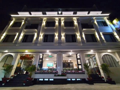 Bán khách sạn 3 sao hai bà trưng đà lạt 57 phòng 1