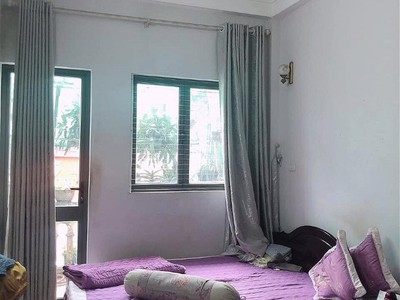 Chính chủ cho thuê căn hộ 2N1K tại phố chùa láng 135