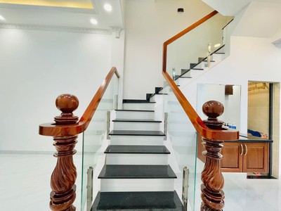 Chính chủ cho thuê căn hộ 2N1K tại phố chùa láng 350