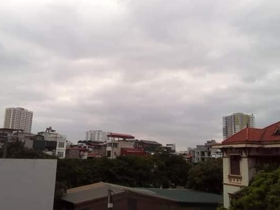 Cho thuê nhà riêng trương định hoàng mai, diện tích 80m2, 3 tầng, mt 4.6m, giá chỉ 12 triệu/tháng. 0