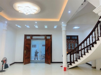 Chính chủ cho thuê căn hộ 2N1K tại phố chùa láng 265