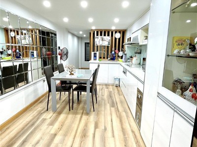 Chính chủ cho thuê căn hộ 2N1K tại phố chùa láng 147