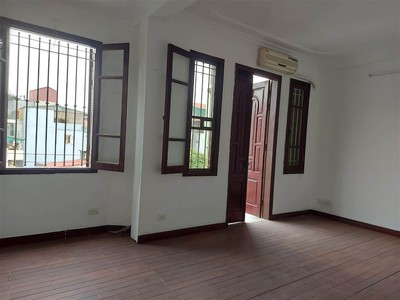 Chính chủ cho thuê căn hộ 2N1K tại phố chùa láng 333