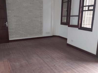 Chính chủ cho thuê căn hộ 2N1K tại phố chùa láng 334