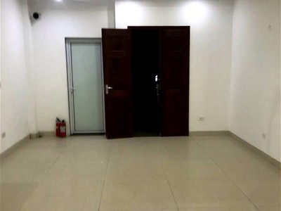 Chính chủ cho thuê căn hộ 2N1K tại phố chùa láng 71