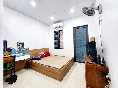 Chính chủ cho thuê căn hộ 2N1K tại phố chùa láng 2