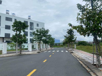 Chính chủ cho thuê căn hộ 2N1K tại phố chùa láng 35