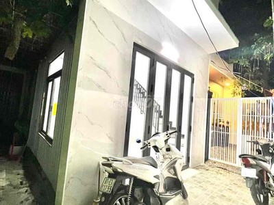 Chính chủ cho thuê căn hộ 2N1K tại phố chùa láng 157