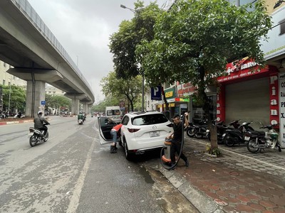 Bán nhà mặt phố Hào Nam, Đống Đa, 4 tầng 43m2 giá 16.5 tỷ 4