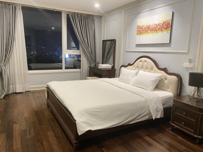 Cho thuê căn hộ LEMAN Q.3 : - diện tích 87M2, 2PN, 2WC, Full nội thất - GIÁ THUÊ 28.000.000VNĐ/THÁNG 3