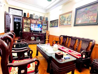 Chính chủ cho thuê căn hộ 2N1K tại phố chùa láng 726