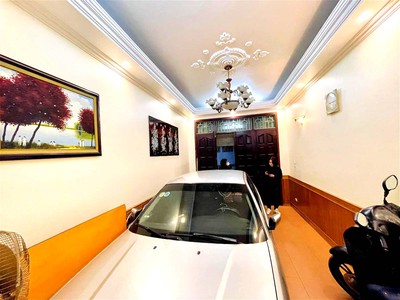 Chính chủ cho thuê căn hộ 2N1K tại phố chùa láng 725