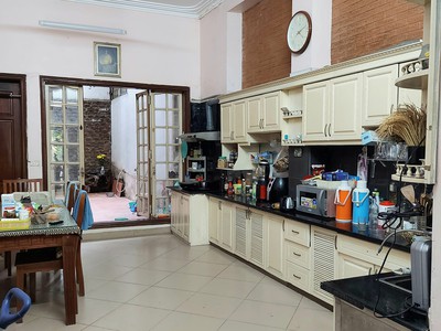 Chính chủ cho thuê căn hộ 2N1K tại phố chùa láng 1565