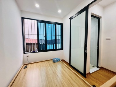 Chính chủ cho thuê căn hộ 2N1K tại phố chùa láng 1500