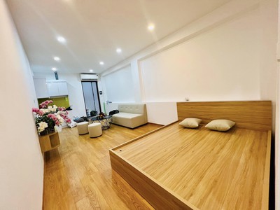 Chính chủ cho thuê căn hộ 2N1K tại phố chùa láng 1499