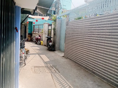 Chính chủ cho thuê căn hộ 2N1K tại phố chùa láng 981
