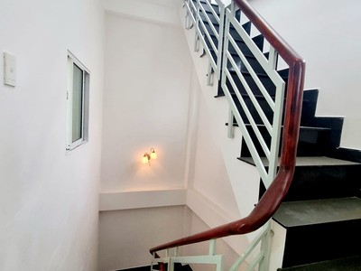 Chính chủ cho thuê căn hộ 2N1K tại phố chùa láng 362