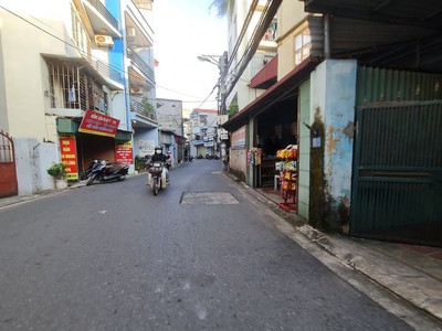 Chính chủ cho thuê căn hộ 2N1K tại phố chùa láng 823