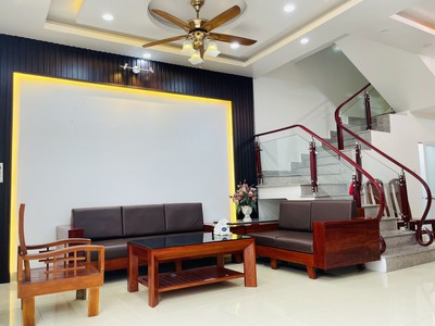 Chính chủ cho thuê căn hộ 2N1K tại phố chùa láng 1612