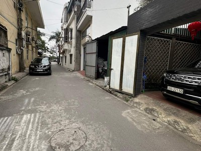 Chính chủ cho thuê căn hộ 2N1K tại phố chùa láng 1461