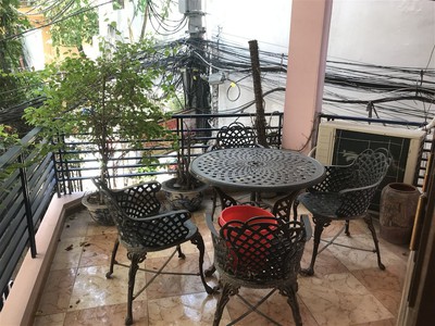 Chính chủ cho thuê căn hộ 2N1K tại phố chùa láng 472