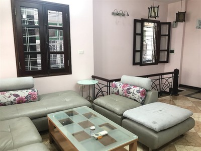 Chính chủ cho thuê căn hộ 2N1K tại phố chùa láng 471