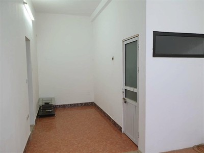 Chính chủ cho thuê căn hộ 2N1K tại phố chùa láng 511