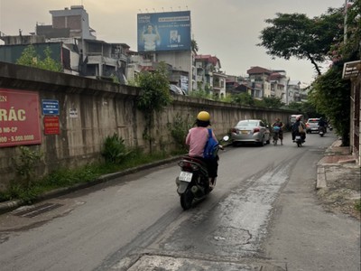 Chính chủ cho thuê căn hộ 2N1K tại phố chùa láng 674