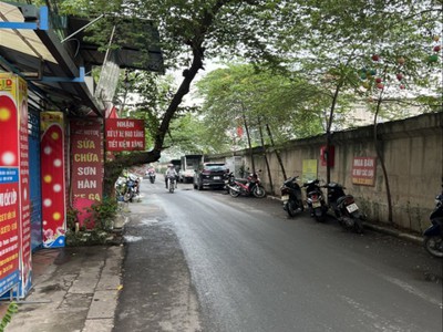Chính chủ cho thuê căn hộ 2N1K tại phố chùa láng 676